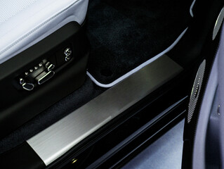 Electric power seat buttons with memory system of a luxury passenger car