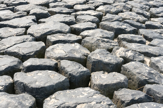 Basaltsteine zur Befestigung von Buhnen, Nordsee, Norderney, Ausschnitt