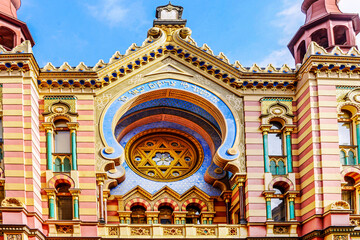 Jubilee Synagogue, built in 1906, designed by Wilhelm Stiassny in honor of the silver Jubilee of Emperor Franz Joseph I, in style Moorish Revival with Art Nouveau decoration. Prague, 2018 - obrazy, fototapety, plakaty