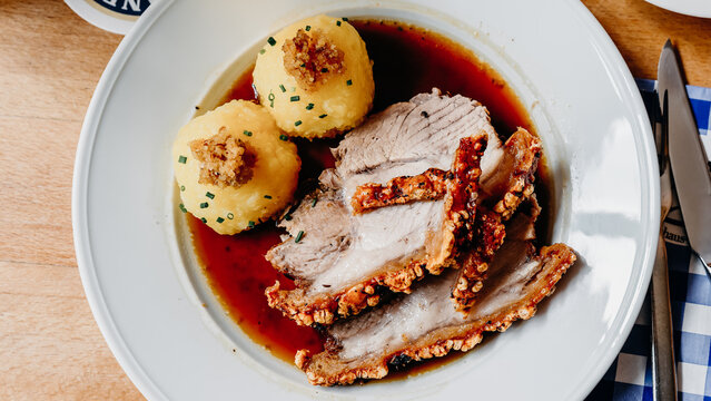 &amp;quot;Bavarian Cuisine&amp;quot; Bilder – Durchsuchen 669 Archivfotos, Vektorgrafiken ...