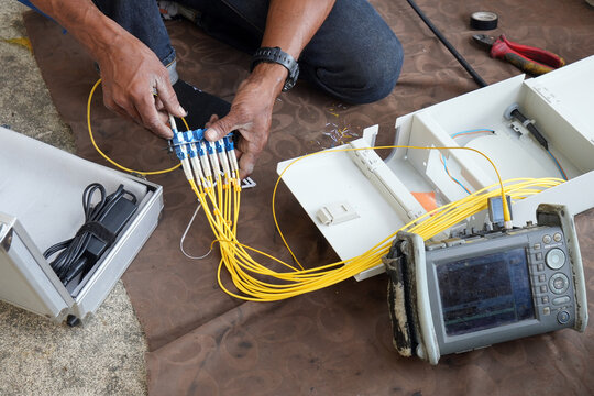 broken, cable, closeup, communication, component, concept, connection, connector, construction, cord, cutting, data, digital, electric, engineer, engineering, equipment, fibre, fusion, hand, industria