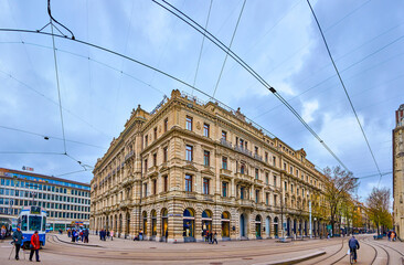 Panorama of Paradeplatz square and Bahnhofstrasse in Zurich, Switzerland - obrazy, fototapety, plakaty