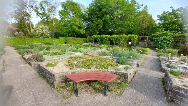Gardening at Alnarp Park, Swden SLU(Sveriges Landbruk Universitet). Swedish University of Agriculture