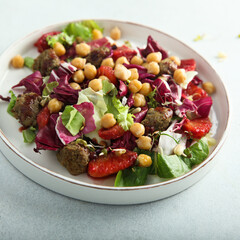 Healthy meatball salad with chickpea