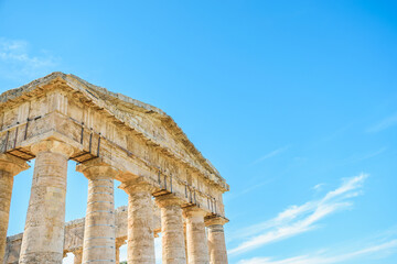 Picture of Ancient Greek Doric temple at Segesta.