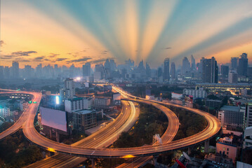 Plakat Thailand Bangkok city night view with main traffic high way.