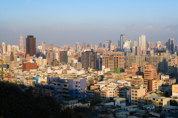 台湾 高雄市、寿山から見る高雄の街並み