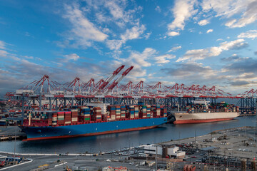Container ships in the Port of Long Beach