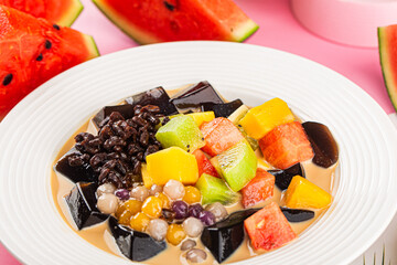Fruits  grass Jelly Iced Milk Tea, burn jelly,