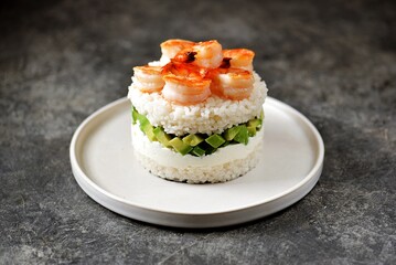 Salad like sushi with shrimp, cream cheese and avocado