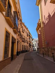 Fototapeta na wymiar Photo of Alleyway in Seville