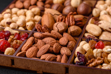 Mix of roasted macadamia nuts, cashews, pecans, almonds, raisins and dry berries