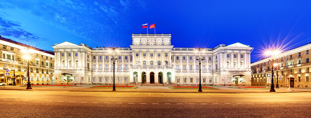 Obraz premium St. Petersburg Russia - Mariinsky Palace in old town