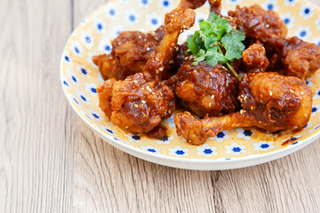 Buffalo wings, fried BBQ chicken