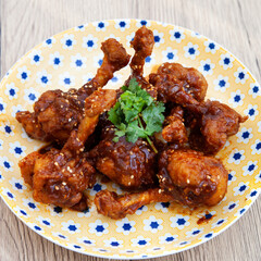 Buffalo wings, fried BBQ chicken