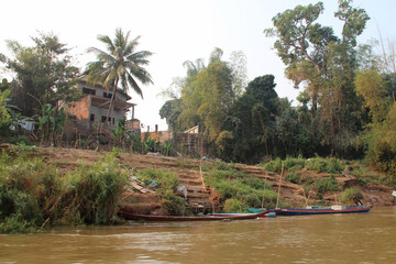 river mekong closed to luang prabang (laos)