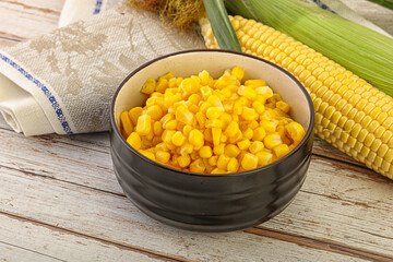 Canned yellow corn in the bowl
