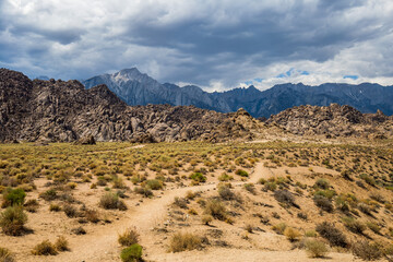 Fototapeta na wymiar View of Alabama Hills, famous filming location rock formations near the eastern slope of Sierra Nevada, Owens Valley, west of Lone Pine in Inyo County, Inyo National Forest, California, United States.