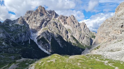 Tre Cime Di Lavaredo national park, Italia, Dolomites
