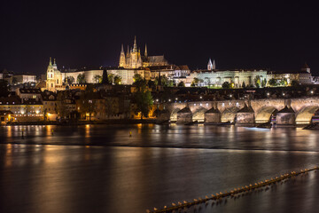 Fototapeta na wymiar Prague castle and old Town with Vlatva river at night