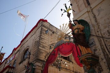 聖人像が飾られたマルタ共和国の街並み