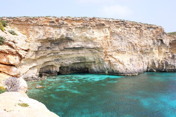 Fototapeta na wymiar マルタ共和国　ゴゾ島の入り江