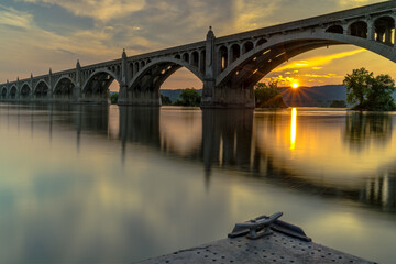 Fototapeta na wymiar Bridge at Sunset