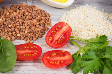 Food containing natural folic acid, dietary fiber and vitamins or minerals. Healthy eating