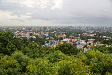 Fototapeta na wymiar View of Chennai city from a hilltop