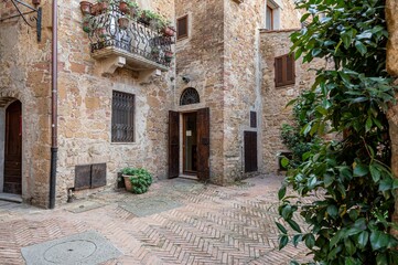 Fototapeta na wymiar Old brick buildings in Pienza, Tuscany