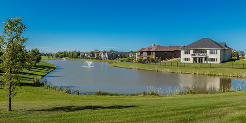Fototapeta na wymiar The Willows golf course and homes in Saskatoon, Saskatchewan