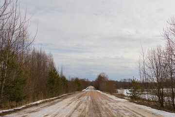Obraz na płótnie Canvas landscapes and road, Winter frosty snowy day 