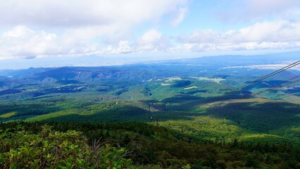 Fototapeta na wymiar 八甲田山　湿原展望台から見える山々の風景