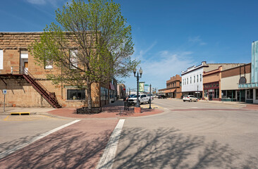 Obraz premium View of businesses on State Street in downtown Belle Fourche, South Dakota, USA
