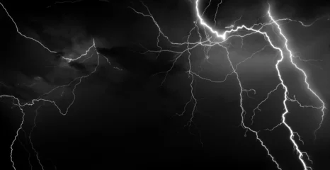 Foto op Aluminium Panorama Dark cloud at evening sky with thunder bolt. Heavy storm bringing thunder, lightnings and rain in summer.Black and white thunderbolt background. © noon@photo