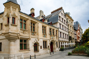 Obraz premium Cityscape of Rouen. Rouen in northern France on River Seine - capital of Upper Normandy region and historic capital city of Normandy.