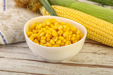 Canned yellow corn in the bowl