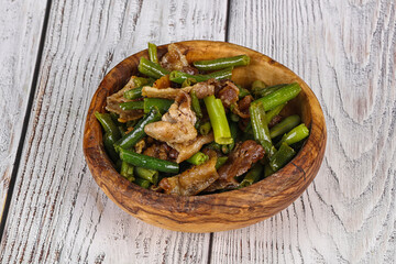 Roasted bacon with green bean