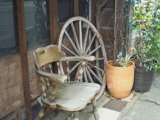 朽ちゆく建造物