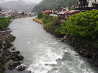 雨の木曽福島