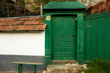 Naklejka premium Rimetea is a small village located in Transylvania, Romania. It is situated in the Apuseni Mountains and is known for its picturesque setting and well preserved Hungarian architectural style.