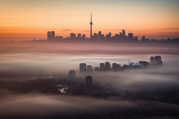 Fototapeta na wymiar skyline of Toronto city at sunset, generative AI