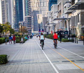 Obraz premium Dubai, UAE - 04.29.2023 - Modern buildings in Business Bay district. City