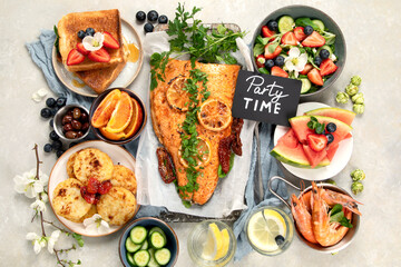 Obraz na płótnie Canvas Concept of healthy summer lunch or dinner.