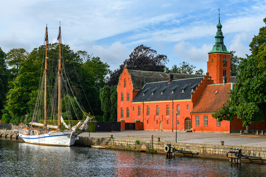 Halmstad Castle (Halmstads slott) is a 17th-century building