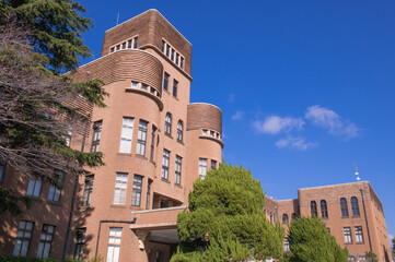 旧九州帝国大学工学部本館の外観