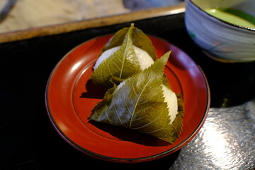 京都府京都市　嵐山のお茶屋の桜餅