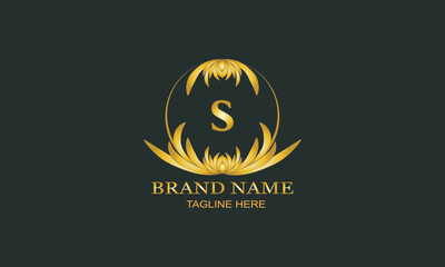 Obraz premium Luxury letter S logo. Sophisticated design for monogram, royalty sign, lettermark, boutique, cafe, hotel, heraldry, jewelry, wedding.