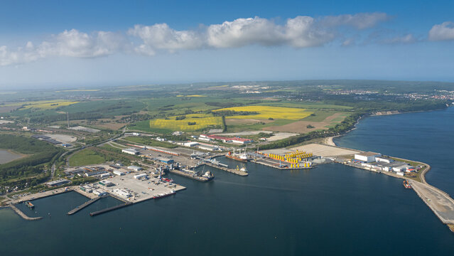 Hafen Sassnitz Mukran