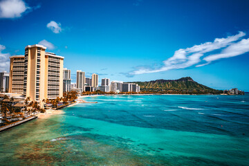 Fototapeta na wymiar Aerial Splendor: Waikiki's Breathtaking Coastal Panorama Featuring Diamond Head